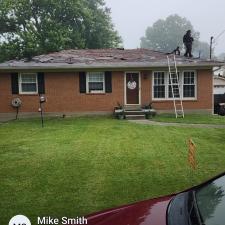 Dedicated-from-start-to-finish-of-professional-roof-installation-in-Louisville-Kentucky-from-storm-damage 2
